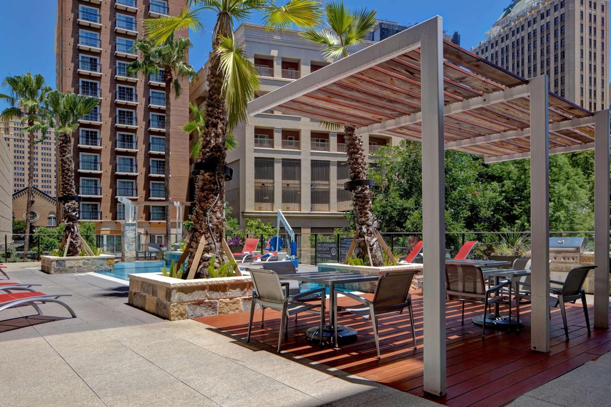 Hampton Inn & Suites San Antonio Riverwalk Esterno foto